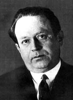 Herr Dr.Kurt Tucholsky