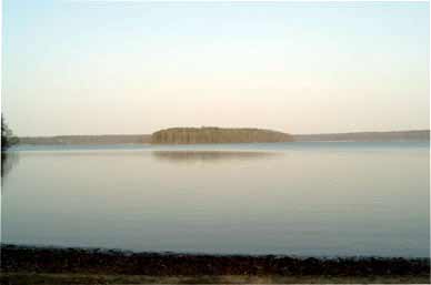 Der See von Osten nach der Halbinsel